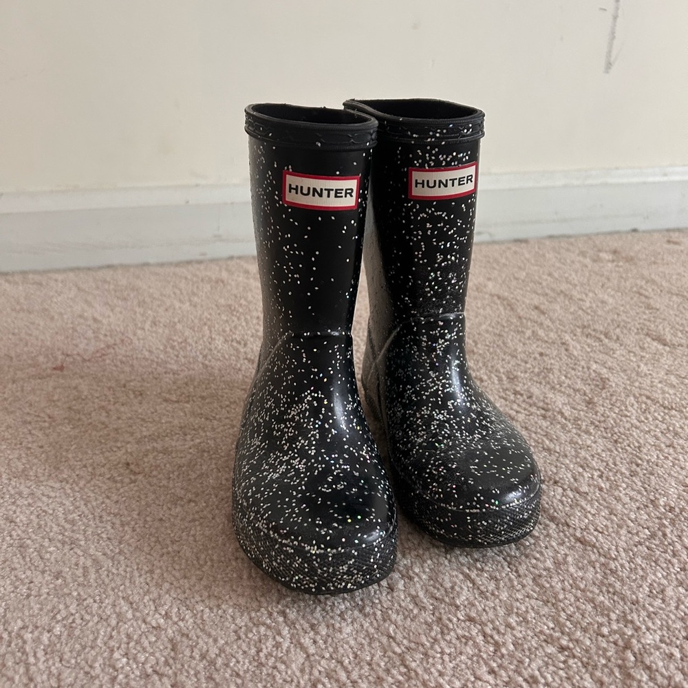Hunter Black with White Speckle Kids Rain Boots